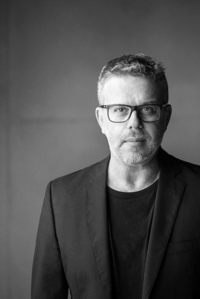 designers premiados BH Ronald Sasson